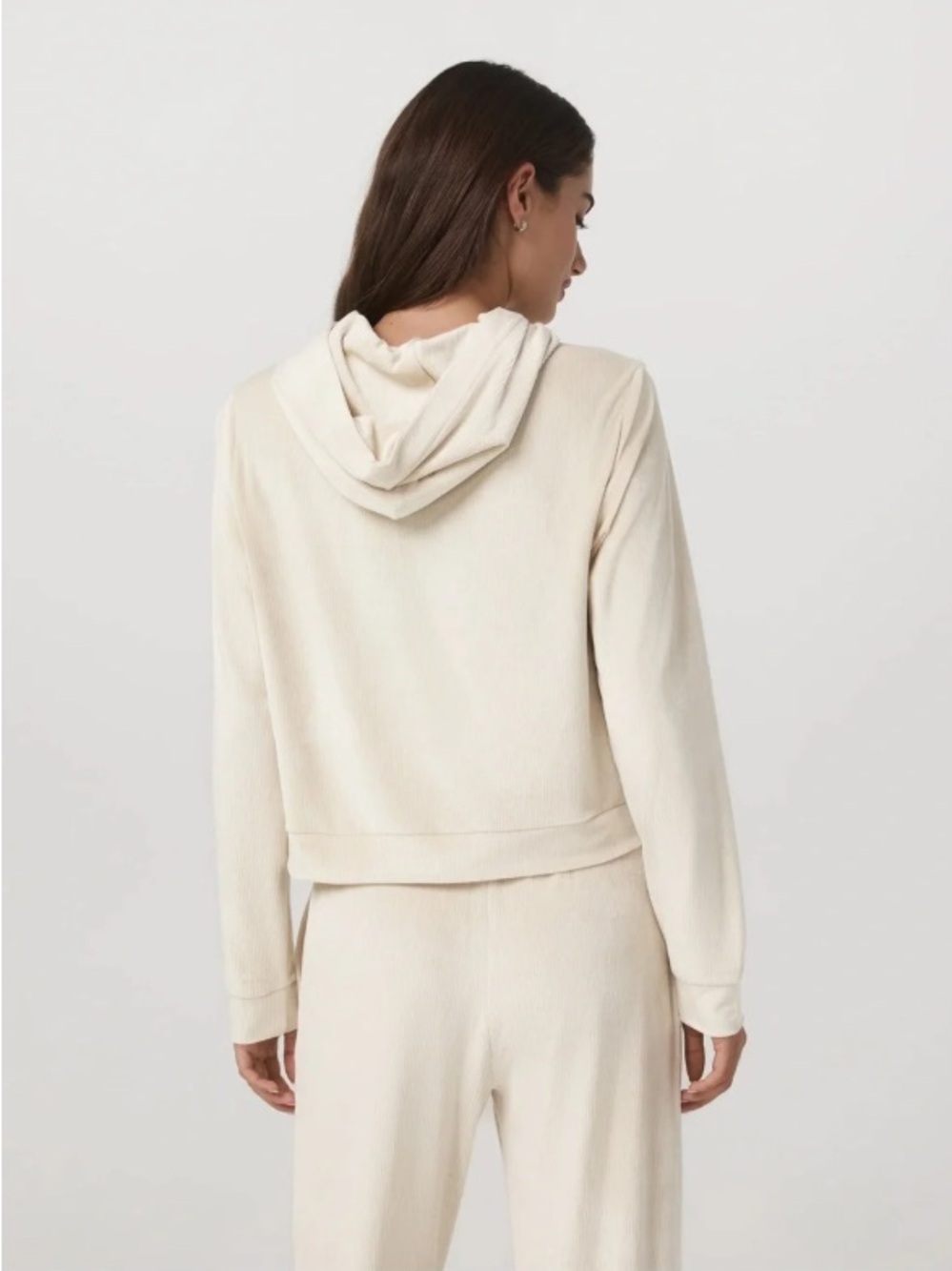 Vuori Haven Hoodie in Bone Cream Crewneck Hoodie Pullover Ribbed Velour - Picture 2 of 12